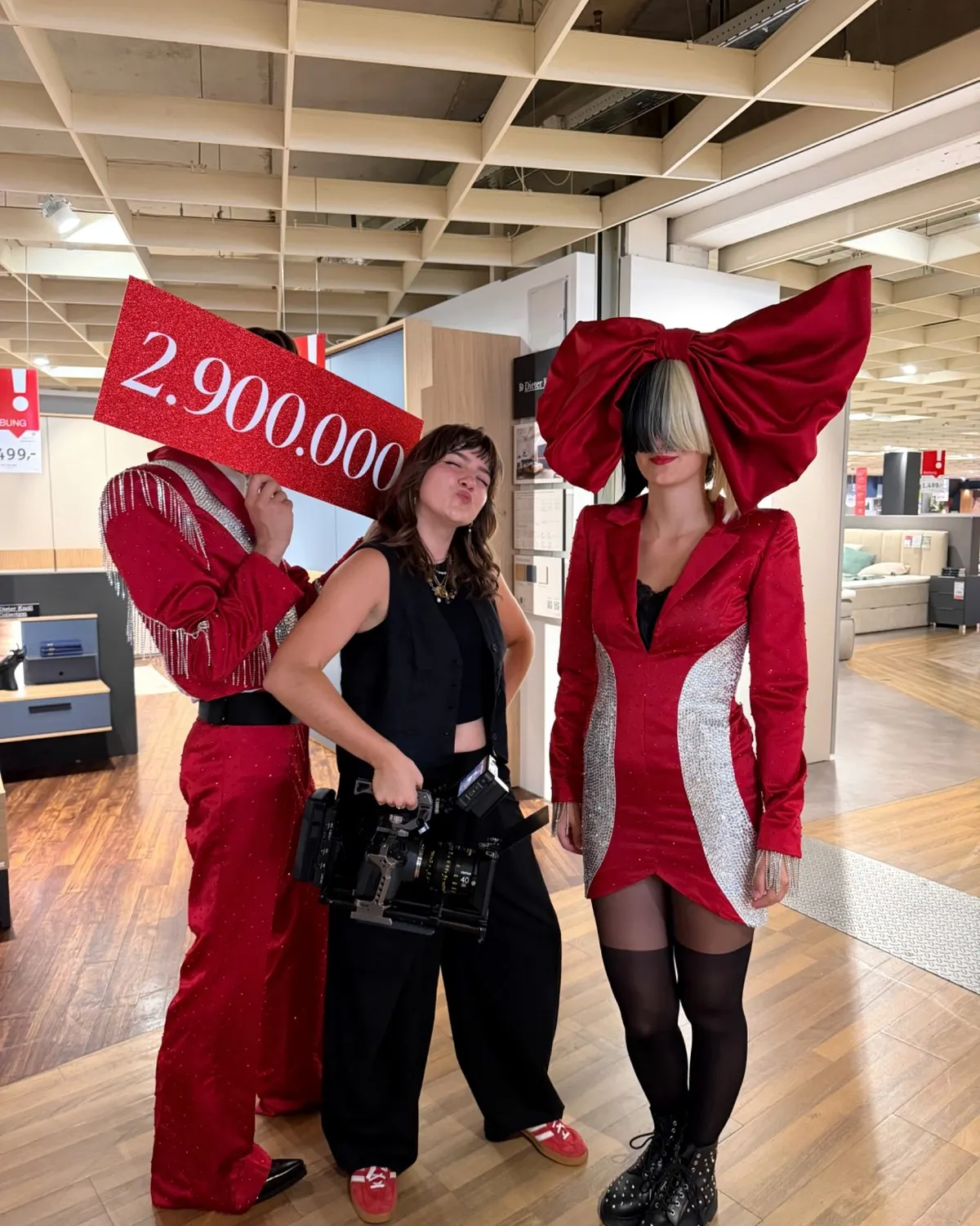 Sophie von MediaBrothers & Sisters